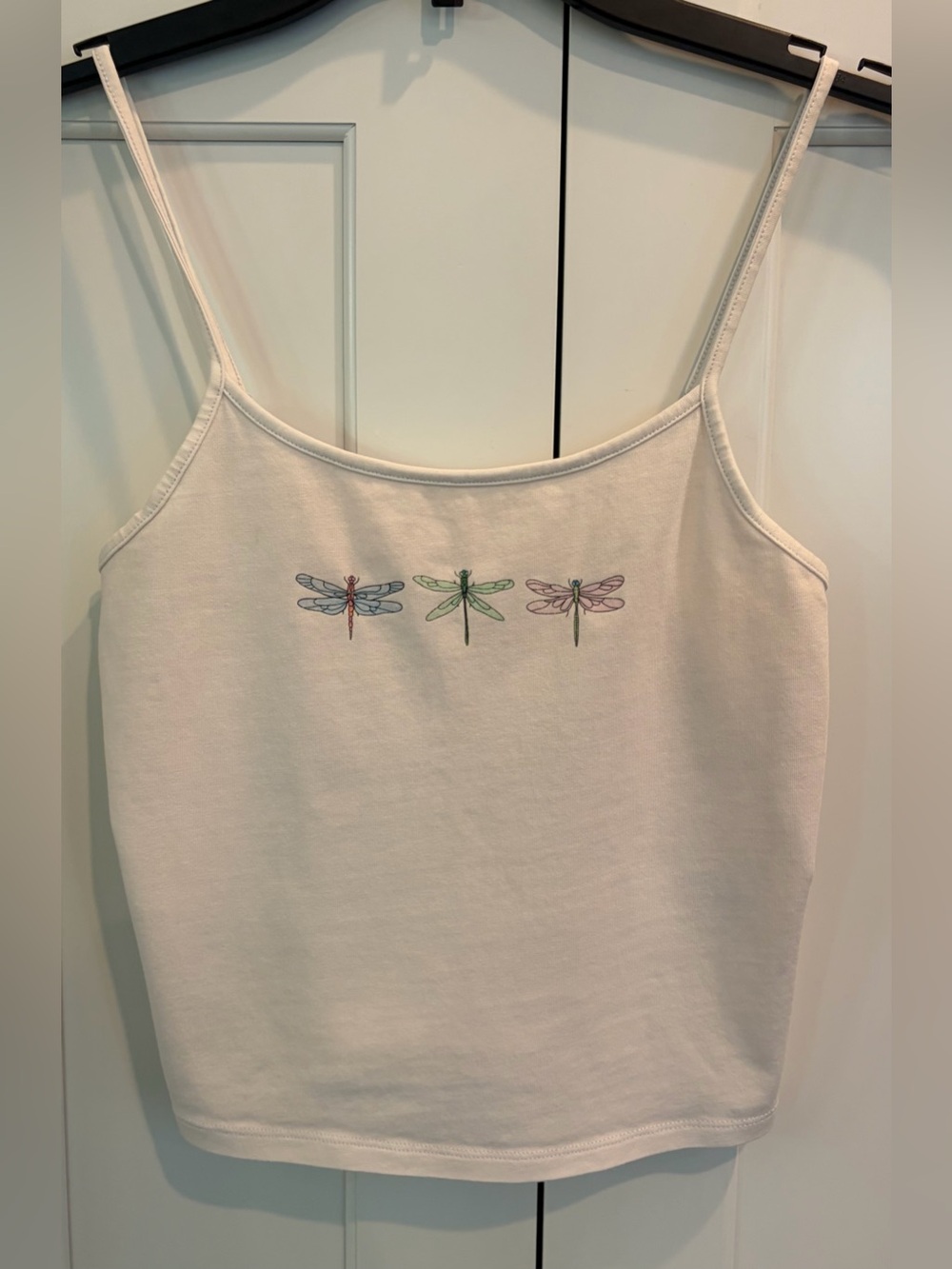 American Eagle Outfitters Cream Graphic Crop Cami